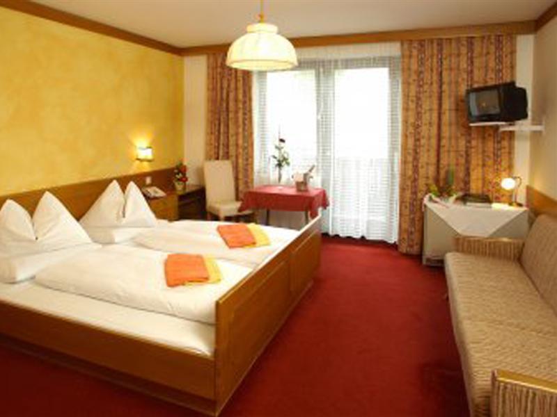 Hotel Platzwirt Rauris Exterior photo