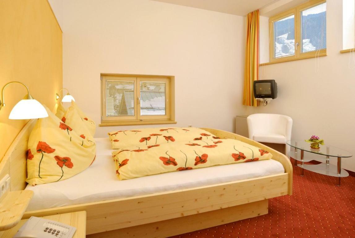 Hotel Platzwirt Rauris Exterior photo